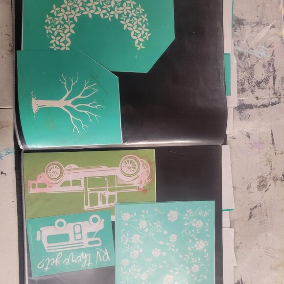 Bundle 1 ~ Reusable Silk Screen Stencils ~ 18 x 15 Binder ~ Farmhouse, Gnomes - Picture 15 of 16